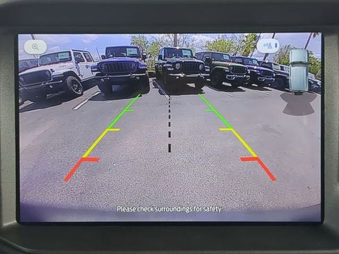 Used 2025 Ford Bronco Big Bend image 23