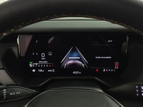 Used 2025 GMC Acadia AT4 image 11