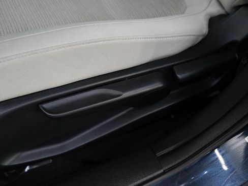 Used 2019 Honda Insight EX image 21