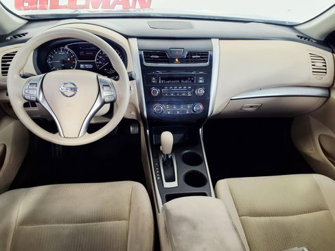 Used 2015 Nissan Altima 2.5 S w/ Power Driver Seat Package FWD image 10