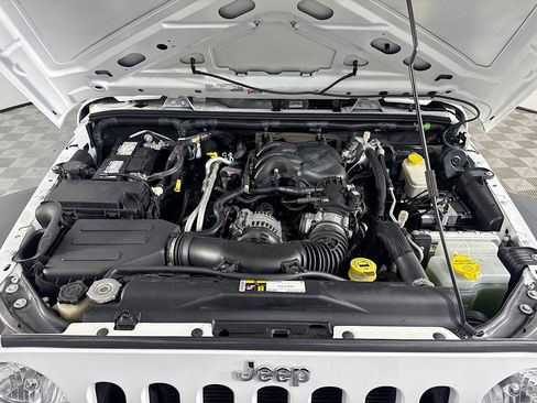 Used 2016 Jeep Wrangler Unlimited Sport w/ Quick Order Package 24S image 38