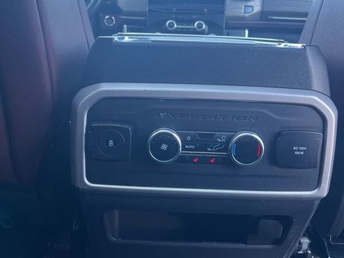 Used 2024 Ford Expedition Max Limited image 25