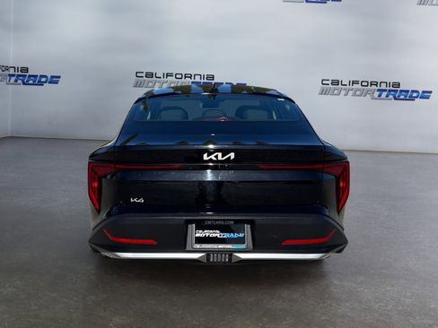 Used 2025 Kia K4 LXS image 6