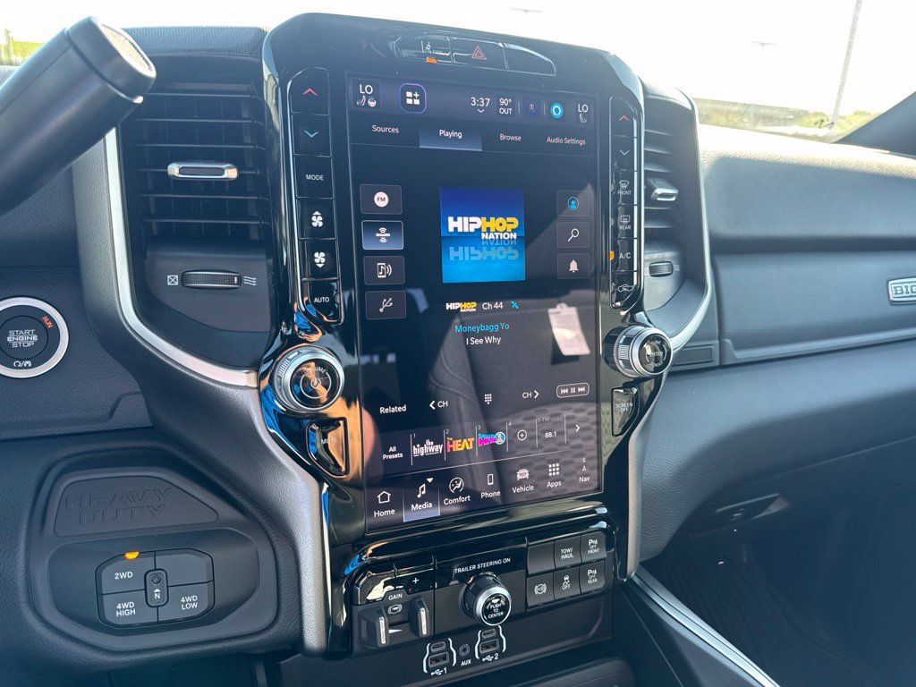New 2027 RAM 3500 Big Horn AWD/4WD image 3