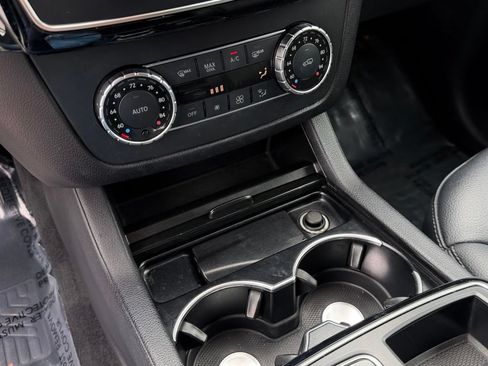 Used 2018 Mercedes-Benz GLE 350 image 27