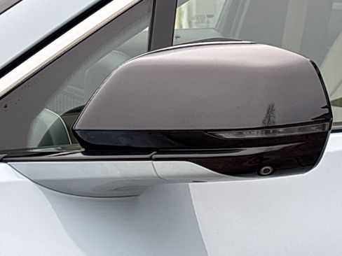 Used 2024 Cadillac Lyriq Luxury w/ Nappa Leather Package image 18