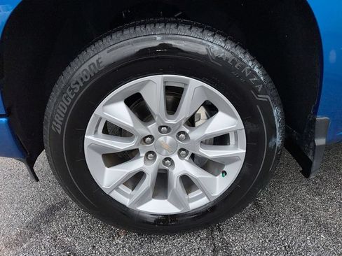 Used 2022 Chevrolet Silverado 1500 Custom RWD image 12