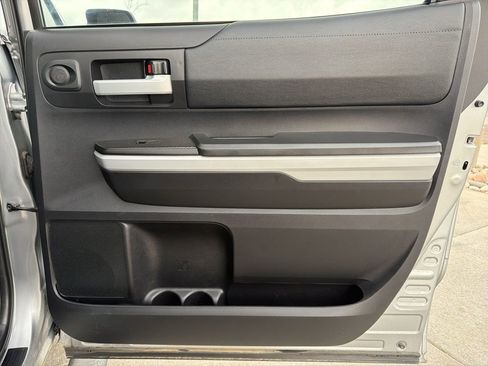 Used 2021 Toyota Tundra SR5 w/ SR5 Upgrade Package image 27