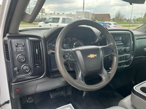 Used 2015 Chevrolet Silverado 3500 W/T AWD/4WD image 12