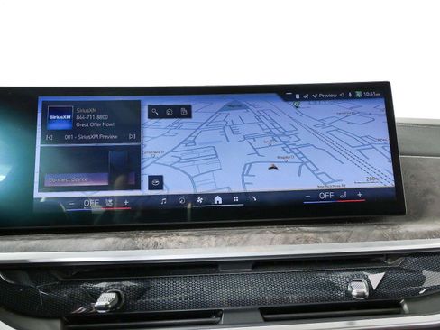 Used 2024 BMW X5 xDrive40i w/ Premium Package AWD/4WD image 14
