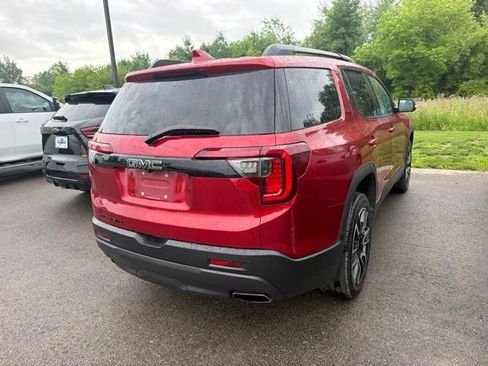 Used 2021 GMC Acadia SLE w/ Driver Convenience Package FWD image 9