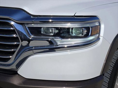 Certified 2019 RAM 1500 Limited RWD image 9