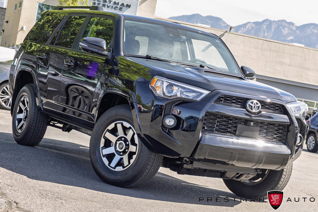 Used 2023 Toyota 4Runner TRD Off-Road Premium w/ Off Road Premium Plus Package AWD/4WD image 1