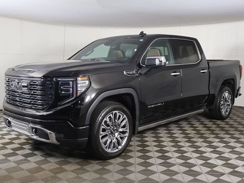Used 2025 GMC Sierra 1500 Denali Ultimate AWD/4WD image 10