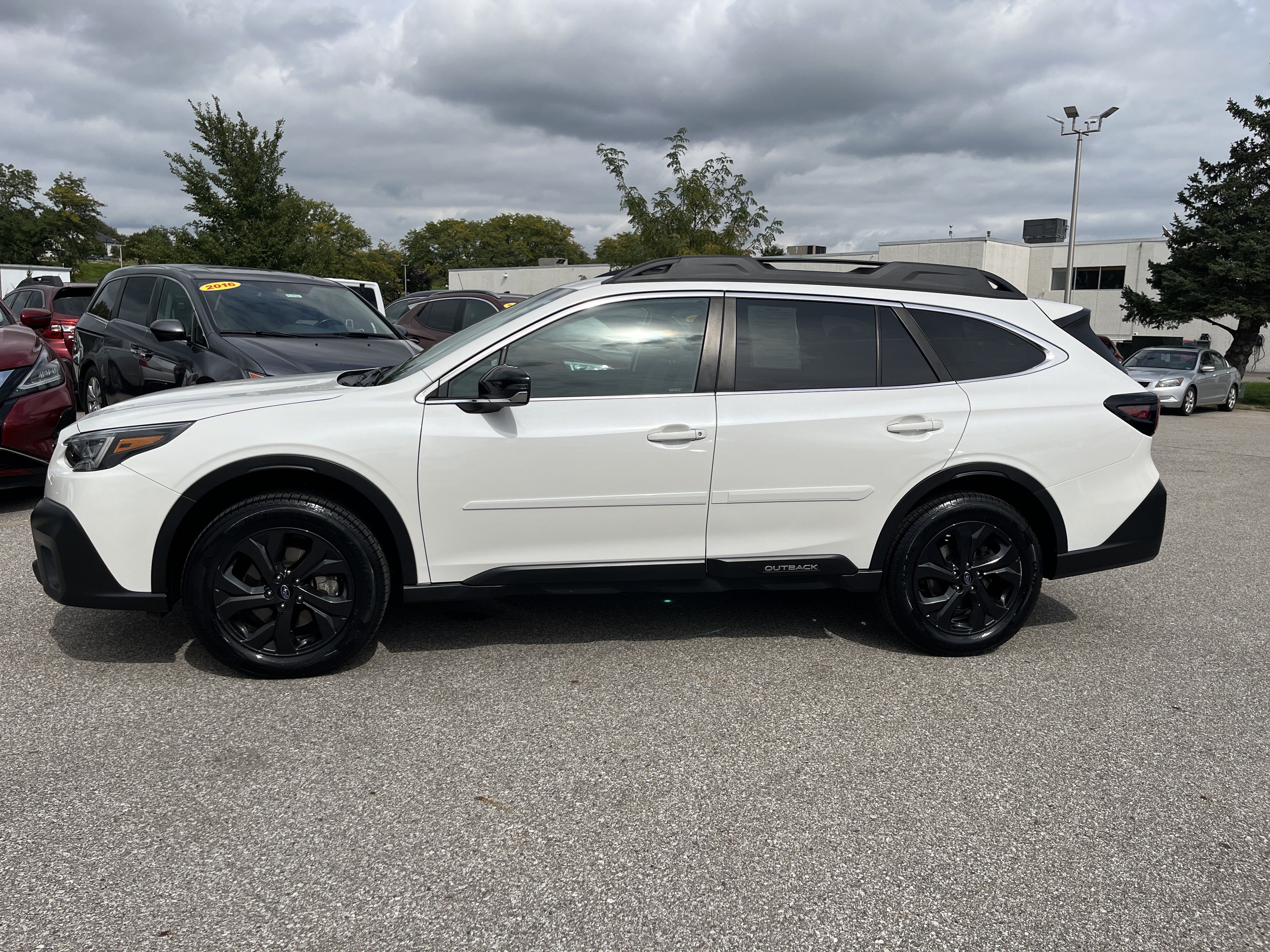 Used 2022 Subaru Outback Onyx Edition XT AWD/4WD image 7