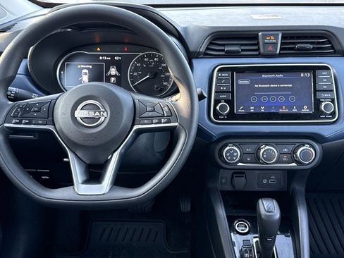 Used 2025 Nissan Versa SV w/ Trunk Package image 4