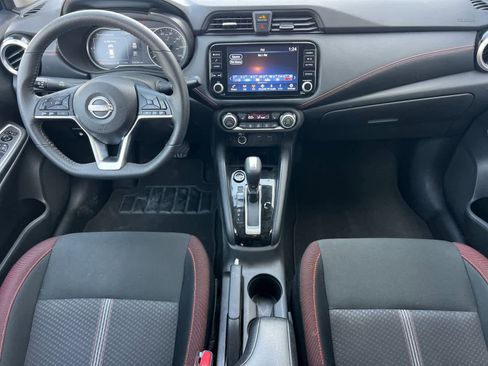 Used 2024 Nissan Versa SR image 4