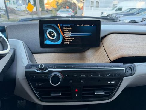 Used 2015 BMW i3 w/ Range Extender image 10