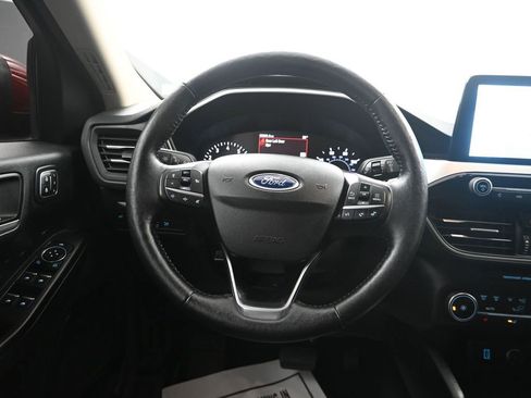 Used 2020 Ford Escape SEL image 31