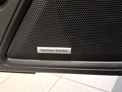 Certified 2021 Subaru Outback Touring XT image 24