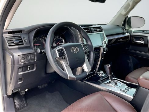 Used 2021 Toyota 4Runner Limited AWD/4WD image 14