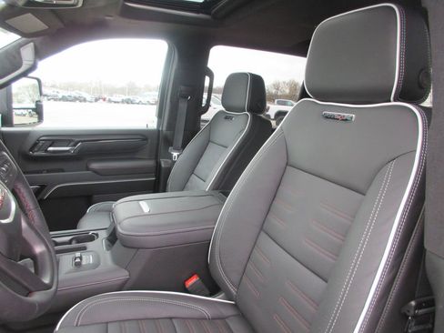 New 2026 GMC Sierra 2500 AT4X AWD/4WD image 13
