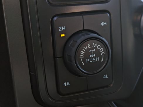 New 2025 Ford F150 Lariat w/ Equipment Group 501A Mid image 34