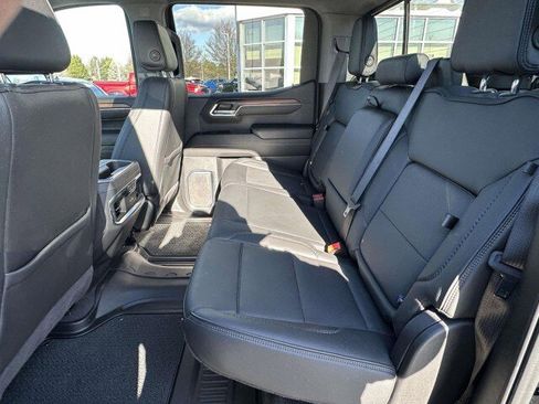 Used 2024 GMC Sierra 1500 Denali w/ Denali Reserve Package image 15