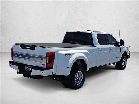 Used 2021 Ford F350 Platinum AWD/4WD image 5