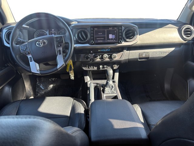 Certified 2022 Toyota Tacoma SR5 w/ Technology Package AWD/4WD image 14