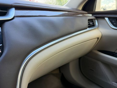 Used 2014 Cadillac XTS Luxury w/ Driver Awareness Package image 38