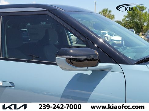 New 2027 Kia Seltos S AWD/4WD image 8