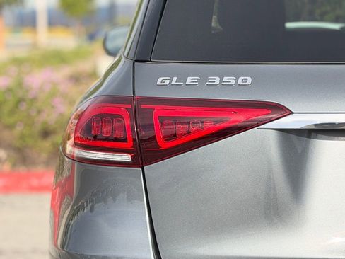 Used 2022 Mercedes-Benz GLE 350 image 11