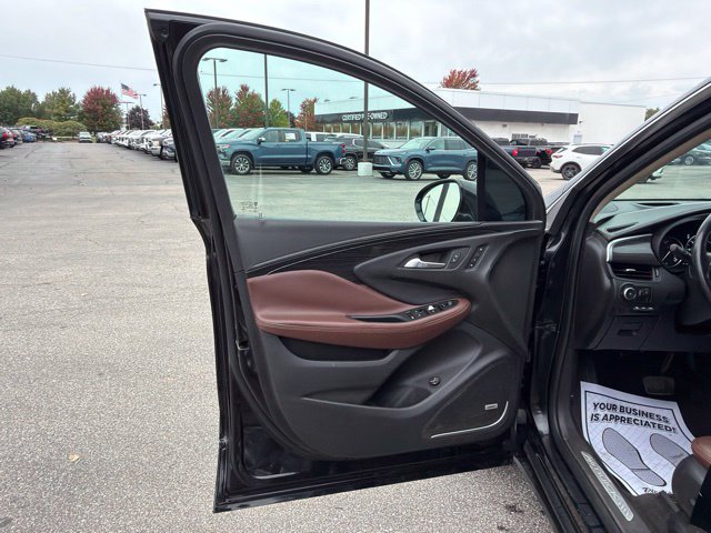 Used 2017 Buick Envision Premium w/ Driver Confidence Package AWD/4WD image 12