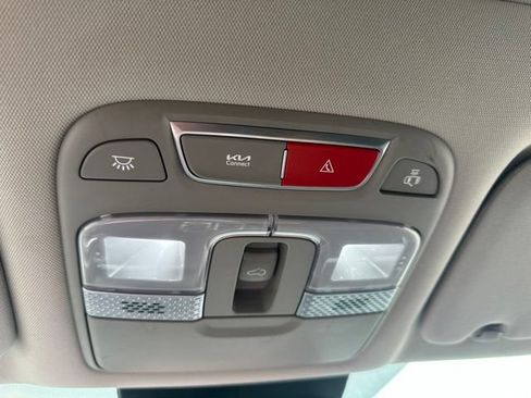 Used 2023 Kia Telluride EX w/ EX Captain's Chair Package FWD image 10