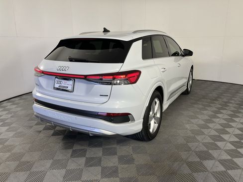 Certified 2024 Audi Q4 e-tron Prestige image 7