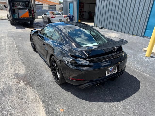 Used 2020 Porsche 718 Cayman GT4 RWD image 81