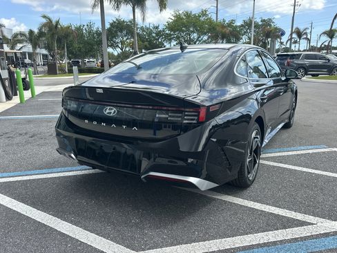 New 2026 Hyundai Sonata SEL FWD image 6