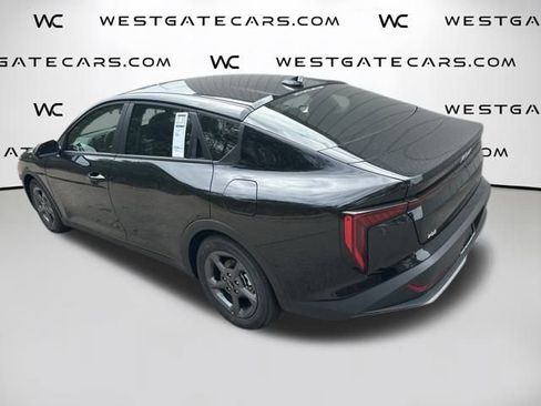 New 2025 Kia K4 LXS image 28