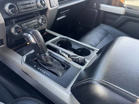 Used 2015 Ford F150 Lariat w/ Equipment Group 502A Luxury image 28