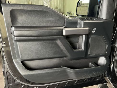 Used 2020 Ford F150 XLT w/ Equipment Group 302A Luxury image 12