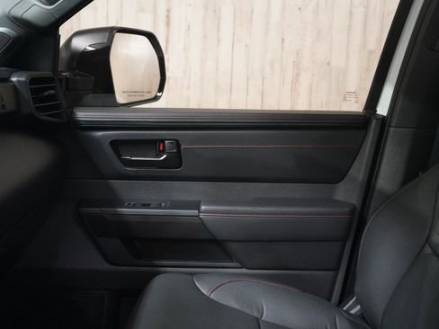Used 2025 Toyota Sequoia TRD Pro AWD/4WD image 34