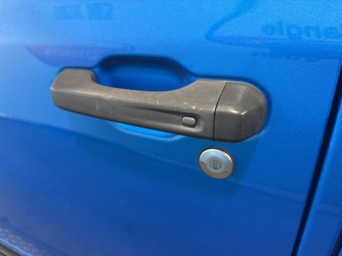 Used 2023 Jeep Wrangler Sport S image 14