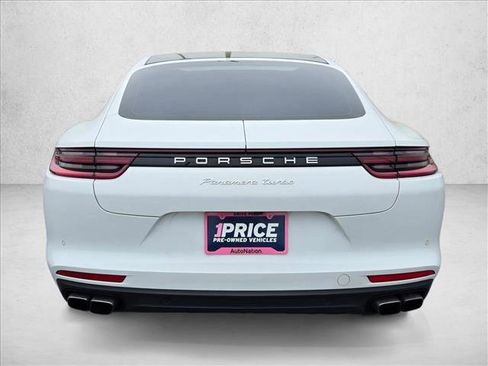 Used 2017 Porsche Panamera Turbo image 7