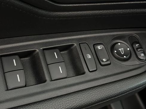 Used 2023 Honda Odyssey Sport image 13