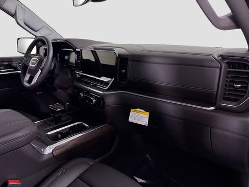 New 2026 GMC Sierra 1500 SLT AWD/4WD image 30