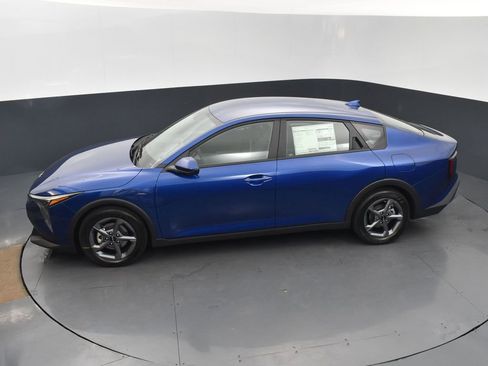 Certified 2025 Kia K4 LXS FWD image 41