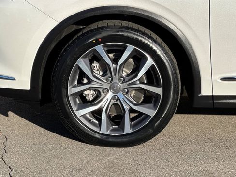 Certified 2023 Acura MDX FWD w/ Technology Package image 36