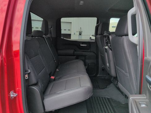 Used 2025 Chevrolet Silverado 1500 Custom Trail Boss AWD/4WD image 27