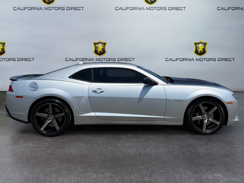 Used 2014 Chevrolet Camaro SS w/ RS Package RWD image 6